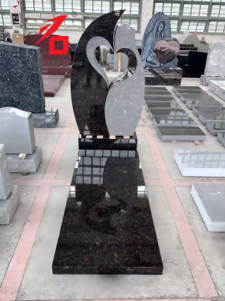 Double Heart-Shaped Artistic Granite Tombstone
