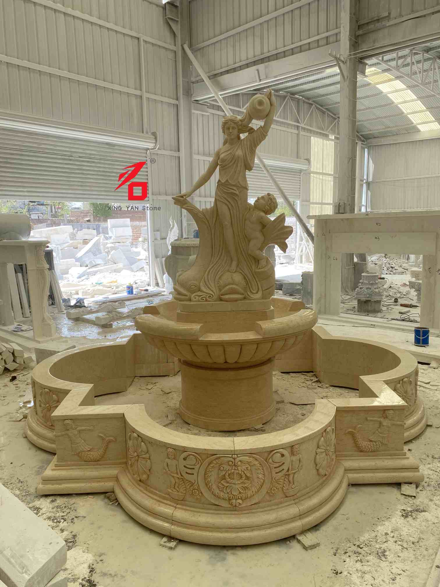 European-Style Flowing Water Goddess Stone Fountain European-Style Flowing Water Goddess Stone Fountain