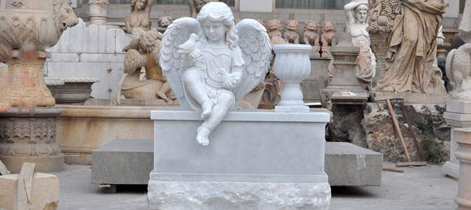 Xingyan Winged Angel Garden Decorative Stone Sculpture